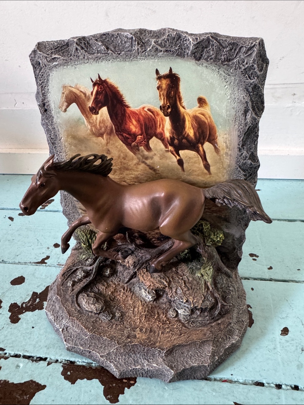 Bradford Exchange collectible figurine "Thundering Fury” Winds of the Wild